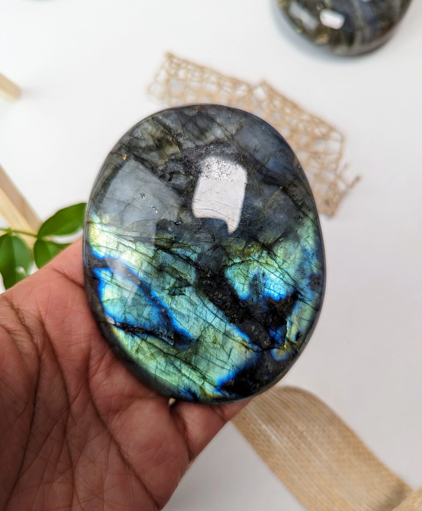 Labradorite Galet Multicolore 278g, 100% naturelle fait main, protection et beauté unique (Copie)