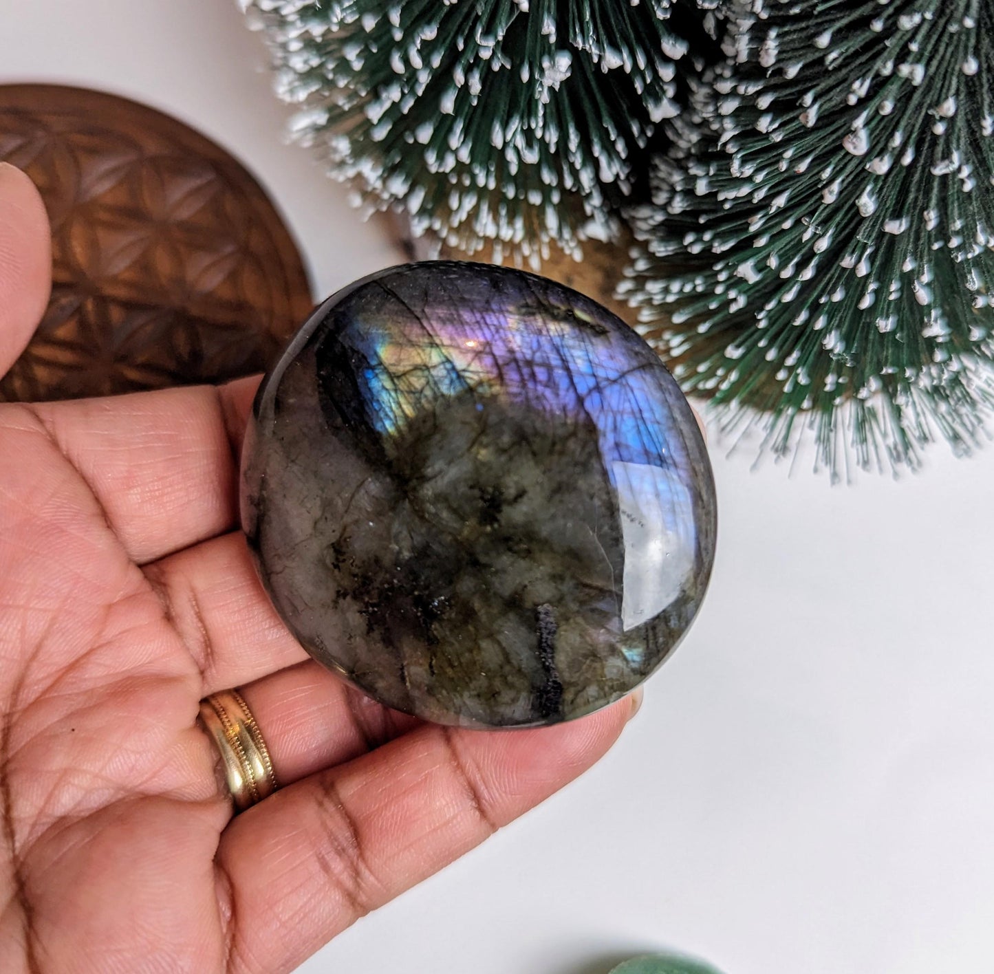 Labradorite Galet Violette, 100% naturelle fait main, protection et beauté unique